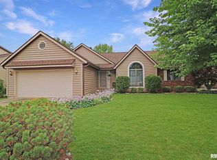 3524 W Tedford Dr, Peoria, IL