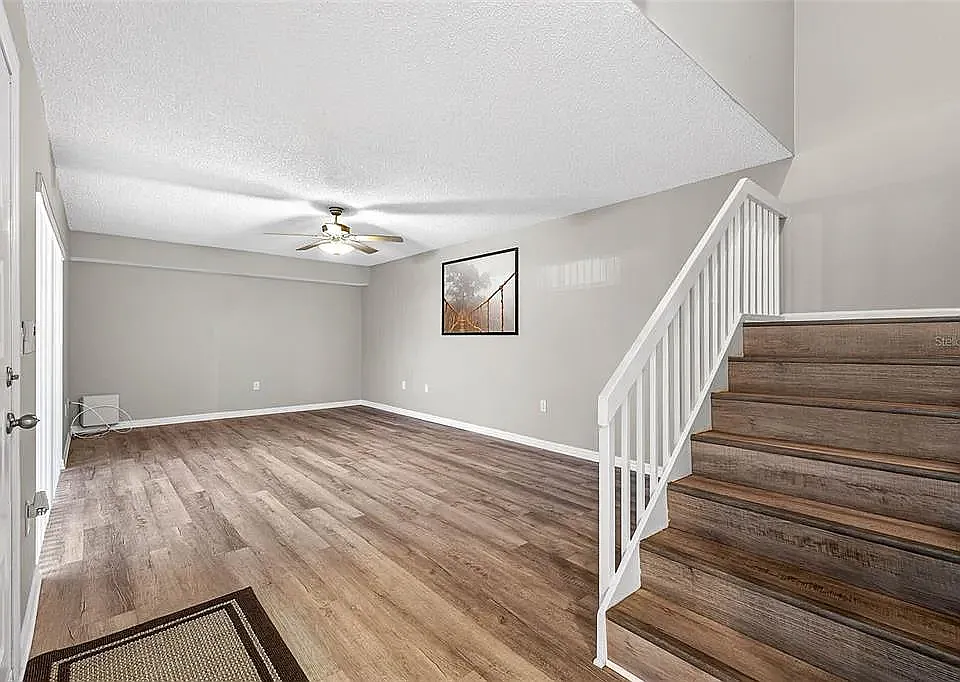 Building Photo - 2708 9th Ct