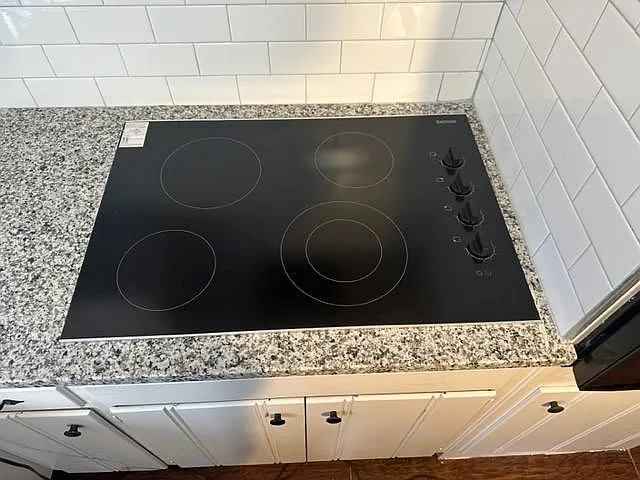 Brand new built-in electric cooktop