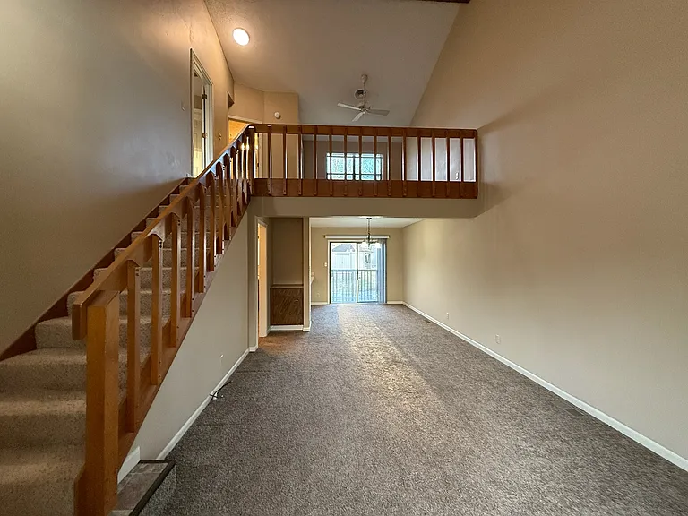346 White Oak Ln — Photo 22