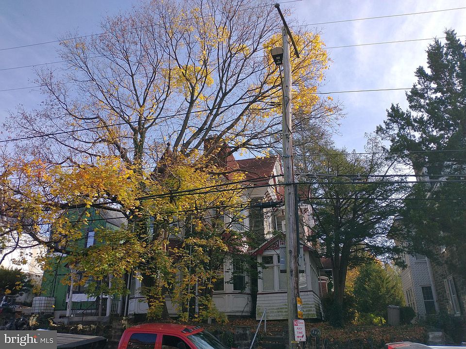 1st image of 122 W Mount Pleasant Ave