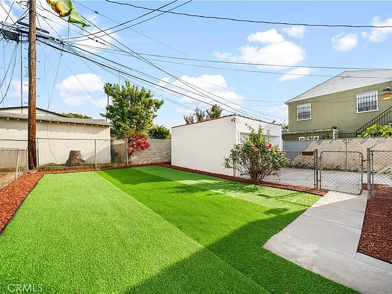 1558 Hauser Blvd — Photo 20