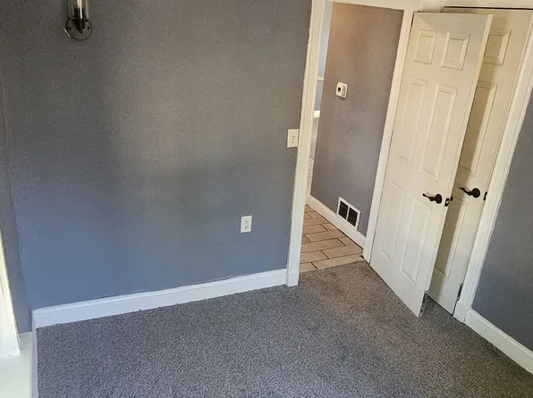3210 E 13th St #1W, Kansas City, MO 64127