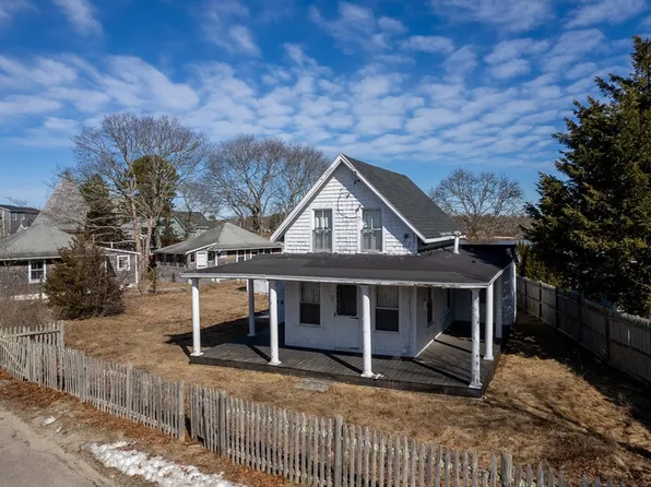 3 3/5 Crescent Pl, Onset, MA 02558