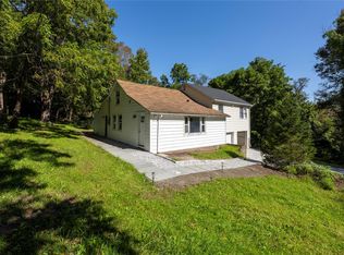 257 White Pond Rd, Stormville, NY 12582