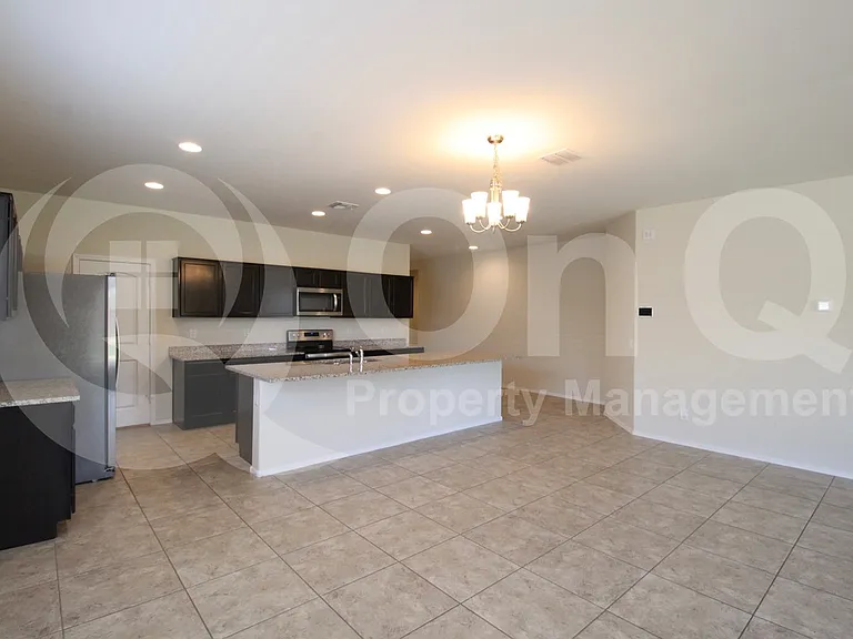 2455 E Alida Trl — Photo 7