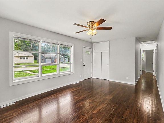 3rd image of 744 N 82nd St