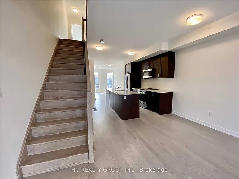2578 Castlegate Cross — Photo 12