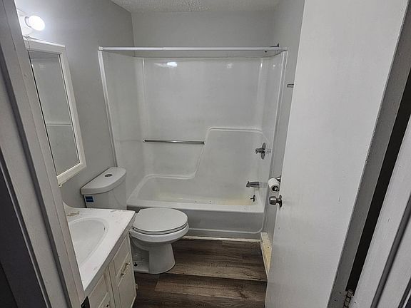 5th image of 67 Green St #69B