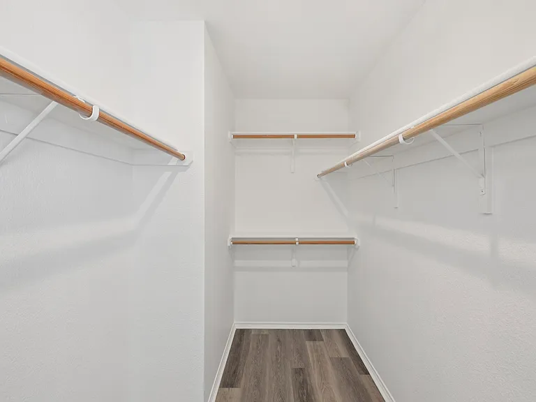 5609 Giddyup Ln — Photo 16