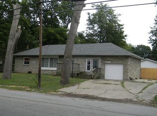 816 S Mill St, Pontiac, IL 61764