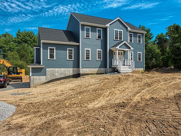 2nd image of 4 Sherwood Ln