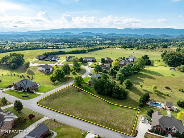 Woodland Trce #21, Maryville, TN 37803