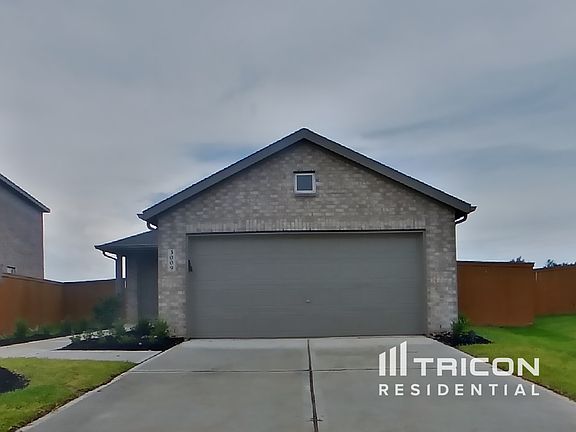 2nd image of 3009 Dawn Sound Dr