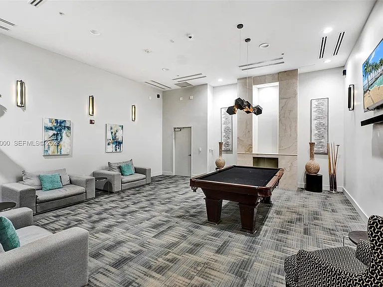 665 NE 25th St #2303 — Photo 24