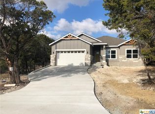 1091 Winding Creek Trl, Spring Branch, TX 78070