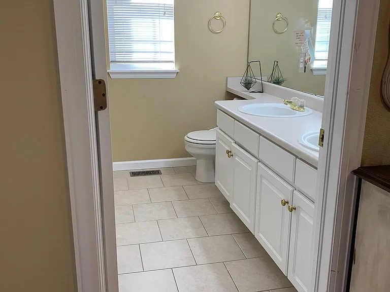 9639 Sun Meadow St — Photo 12
