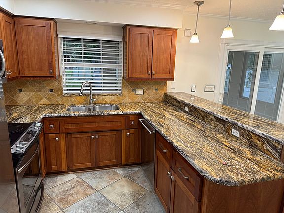 2nd image of 12998 Mandarin Point Ln