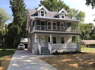 3255 Warren Rd, Cleveland, OH 44111