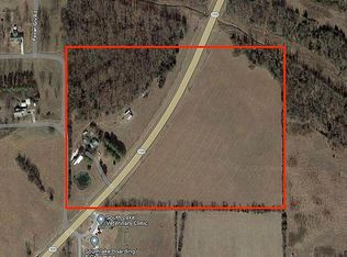 1409 N Main St, Gore, OK 74435