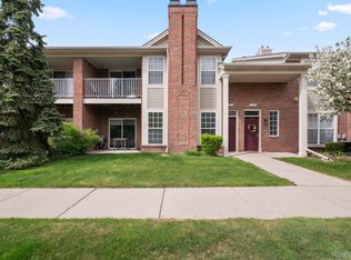 15345 Yale Dr, Clinton Township, MI 48038