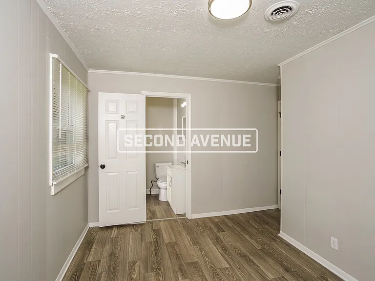 6111 Trena Trl — Photo 10