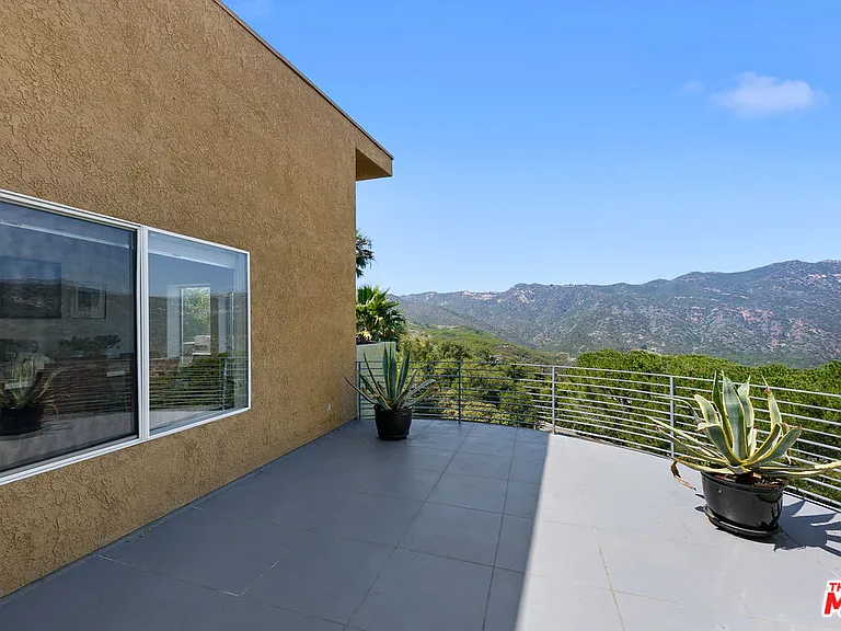 2044 Corral Canyon Rd — Photo 9