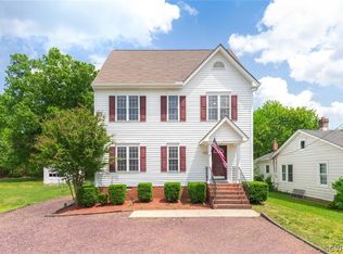 9947 Greenwood Rd, Glen Allen, VA 23060