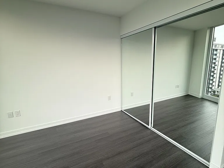 4010 Eglinton Ave W #803 — Photo 11
