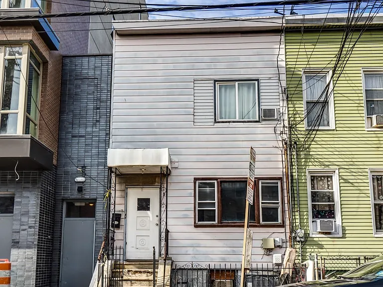 83 Jordan Ave #1 — Photo 10