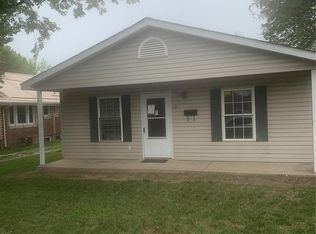 111 Rebel Dr, Park Hills, MO 63601