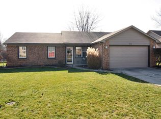 9909 Beam Ridge Dr, Indianapolis, IN 46256