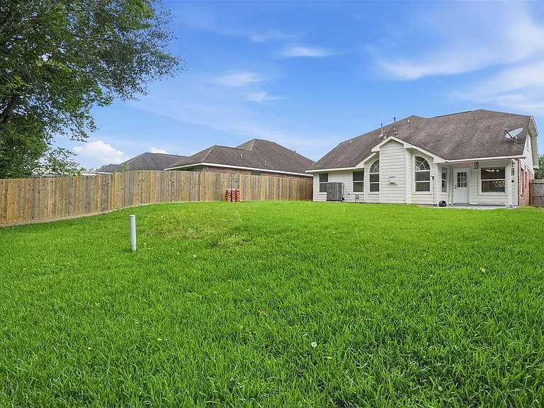 326 Wild Bird Dr — Photo 30
