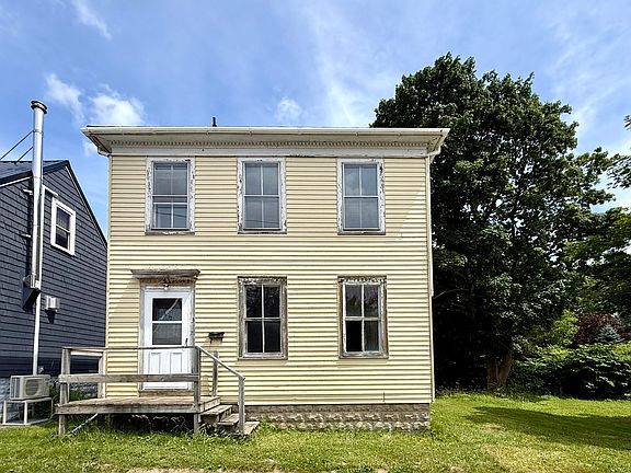 4th image of 3 Willow Street