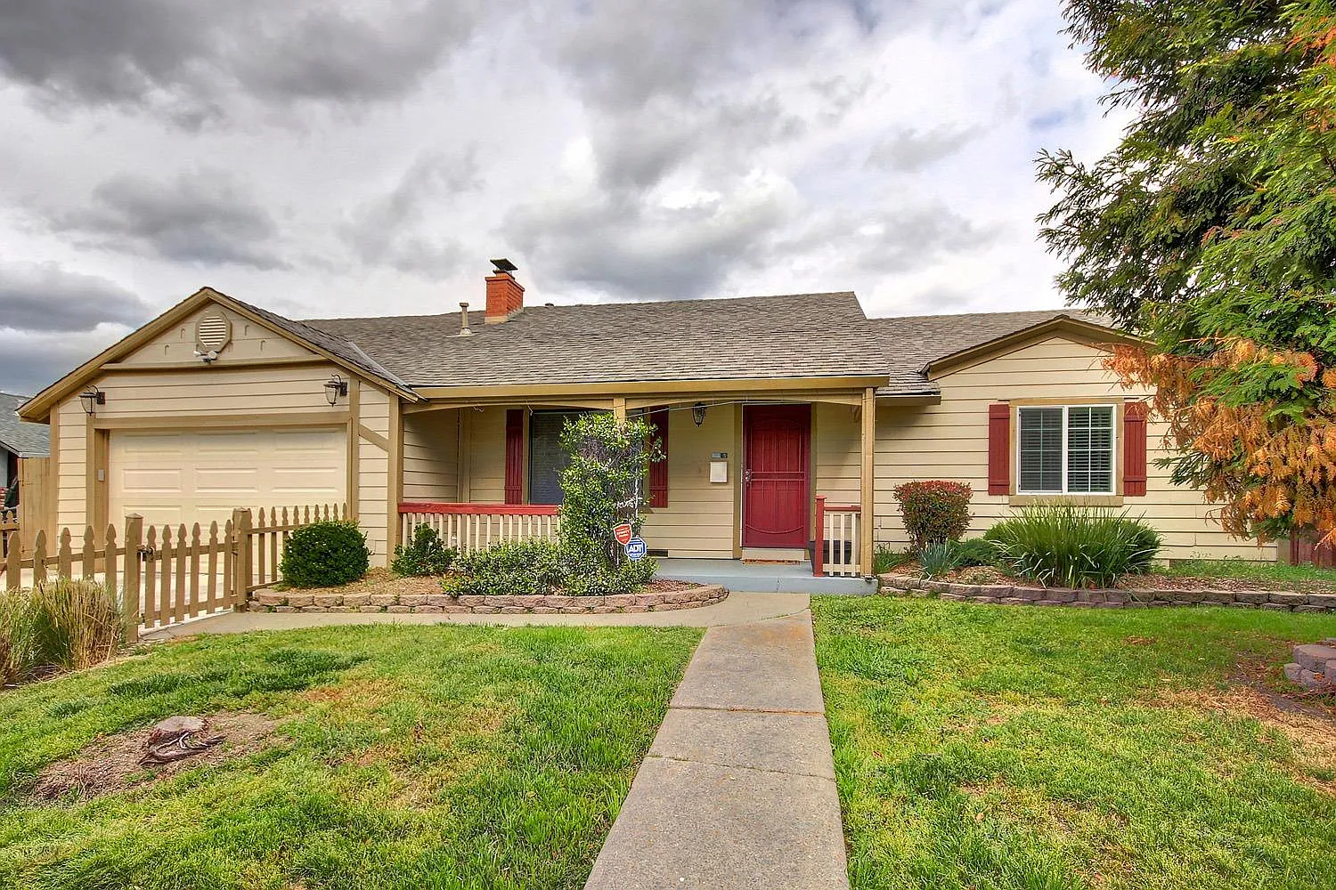 2175 Florin Rd photo 1
