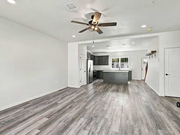 5th image of 750 S 9th St #1