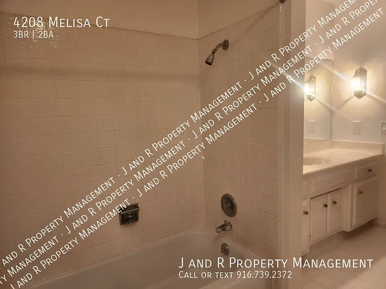 4208 Melisa Ct — Photo 28