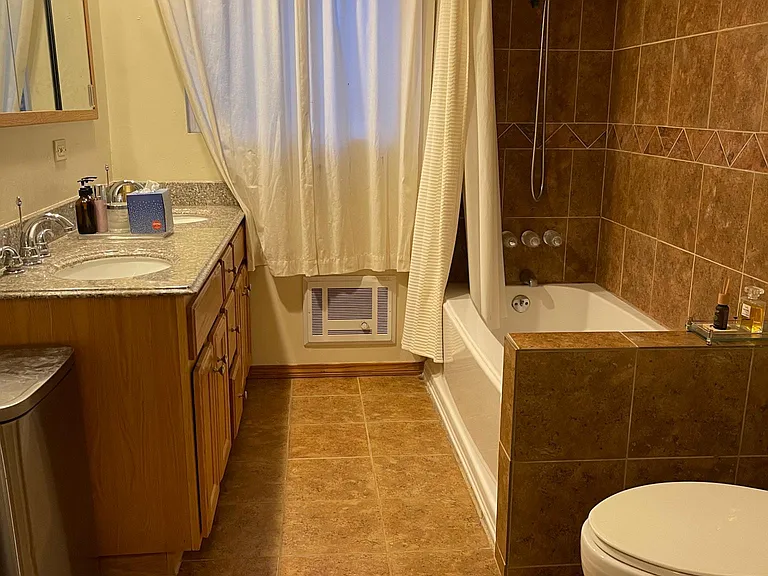 5644 Le Sage Ave — Photo 4
