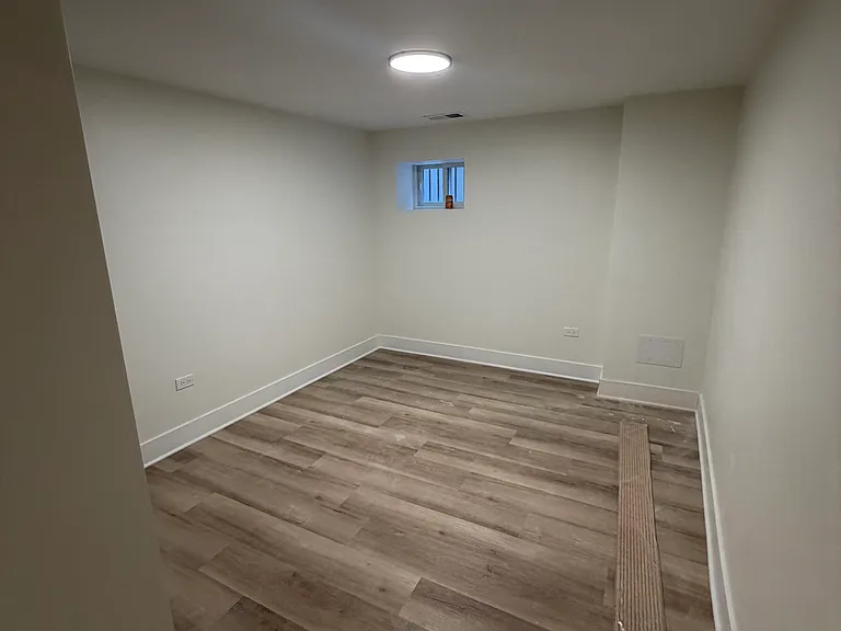 2753 W Chicago Ave #G — Photo 10