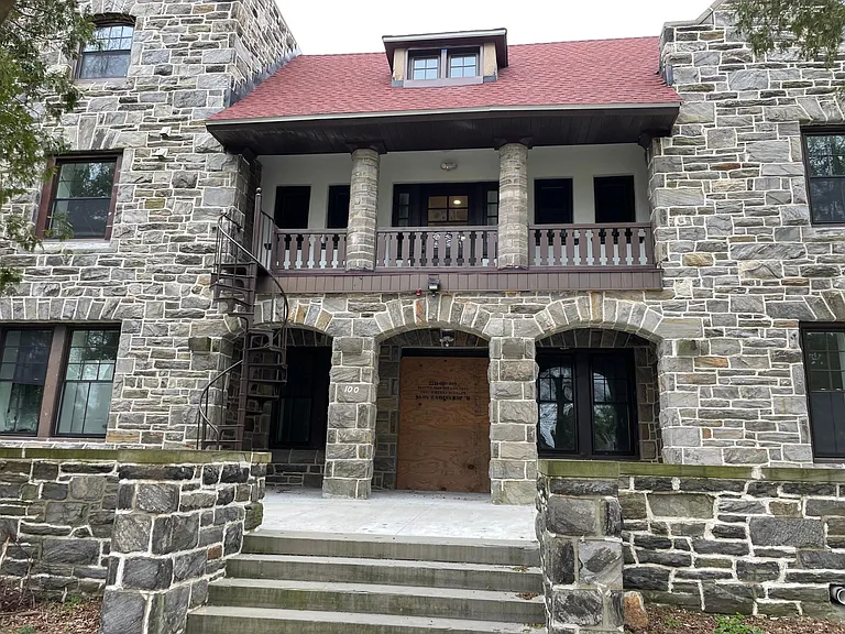 100 N Swarthmore Ave #A4 — Photo 2