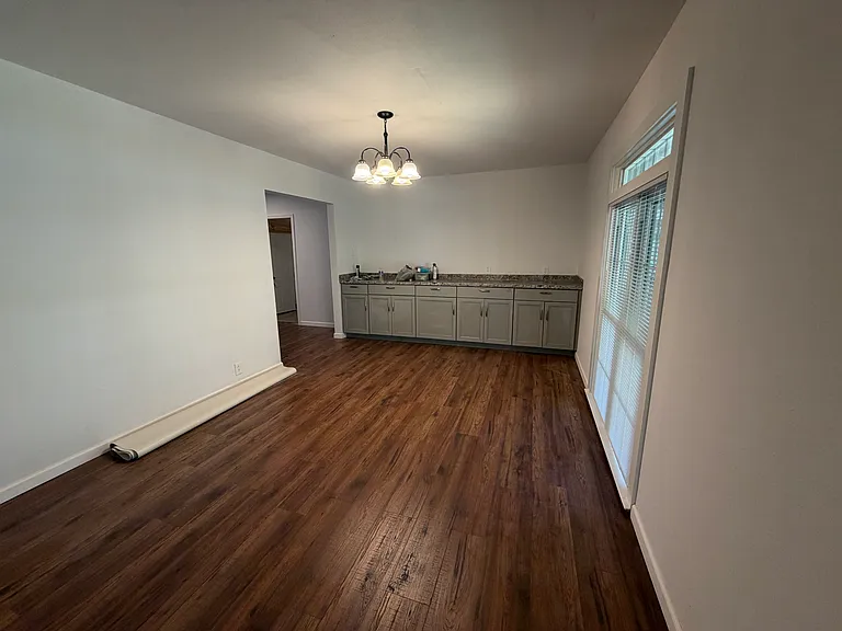 3727 Cypress Ave — Photo 7