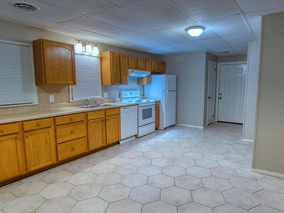2nd image of 401 Franklin Hts APT 1