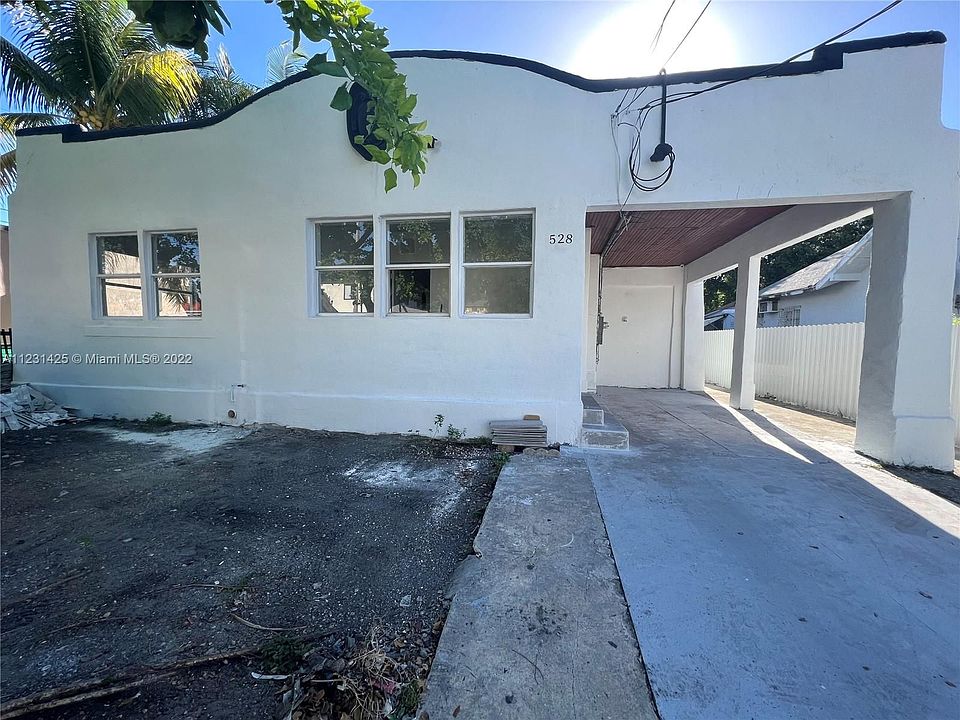 1st image of 528 SW 14th Ave