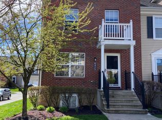 6415 Walnut Fork Dr, Westerville, OH 43081