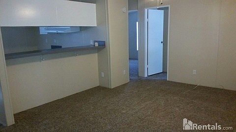 1st image of 1000 Lucy Ln