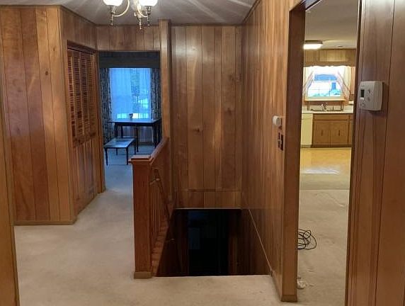 5th image of 90 Sanford Cir