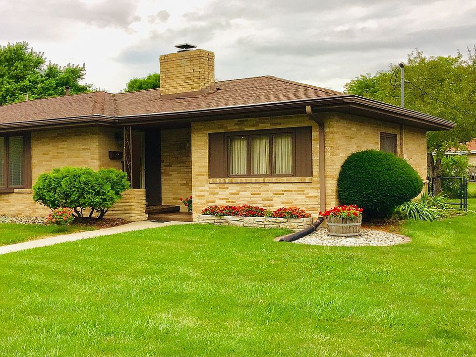 Mid Century Brick Ranch