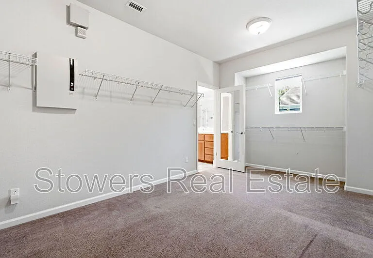 145 Bryant Ct — Photo 63