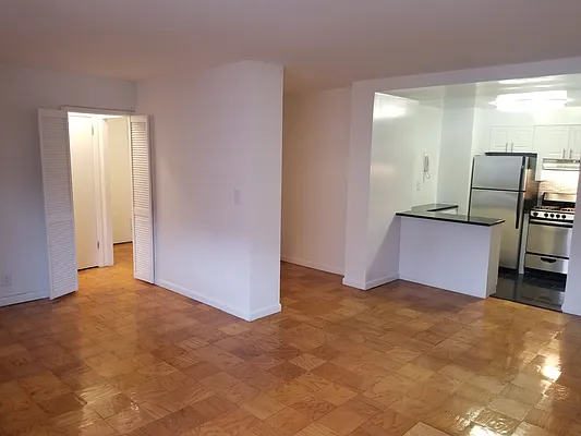 Rented by Punia & Marx Inc. | media 9