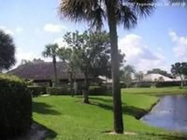 11858 Rene La Coste Pl, Wellington, FL 33414